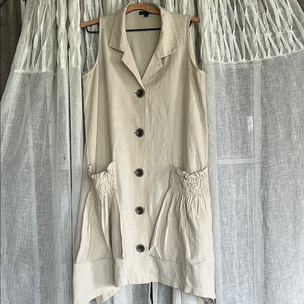 For Cynthia Beige Sleeveless Tunic
